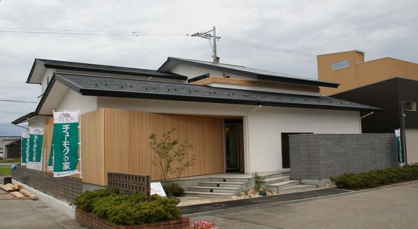 富山県美術館